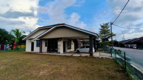 Teratak Anies Semi-D Bypass Homestay Kuantan
